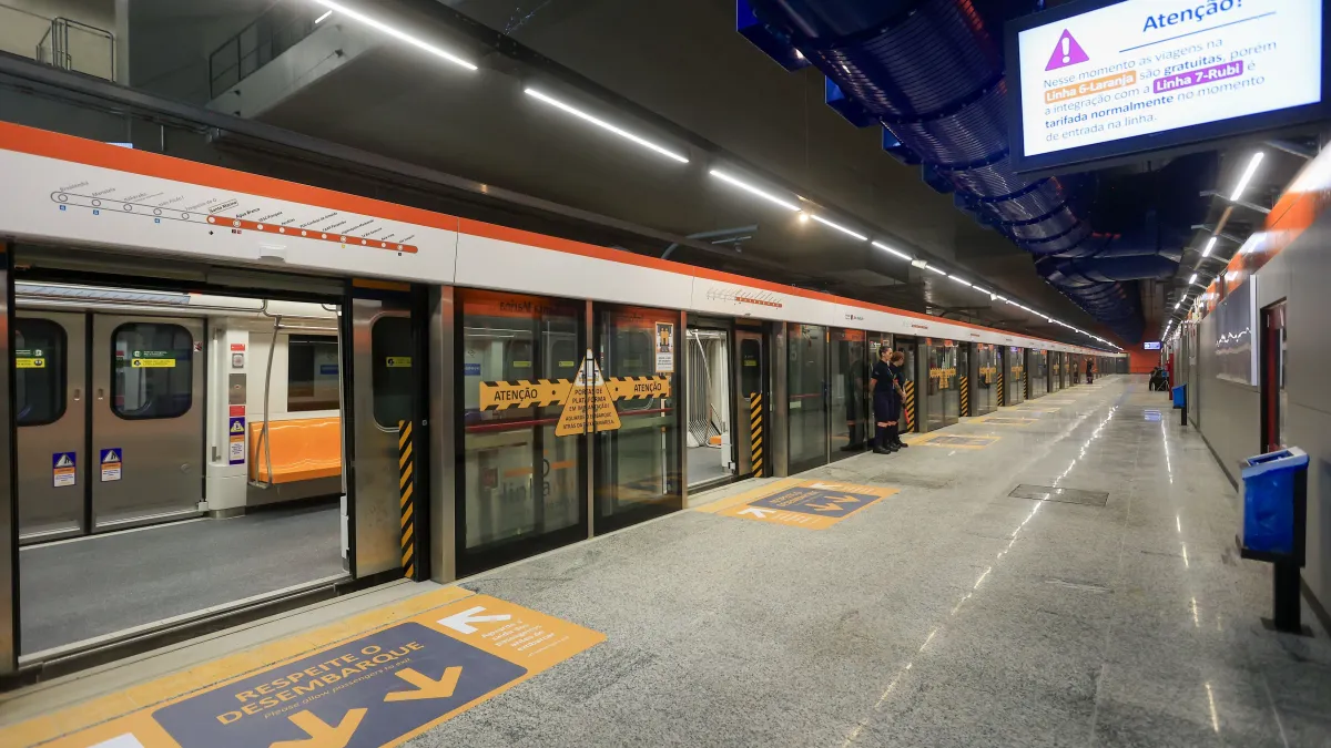 Protocolo Código R no metrô de SP: especialistas explicam atendimento a paradas cardíacas